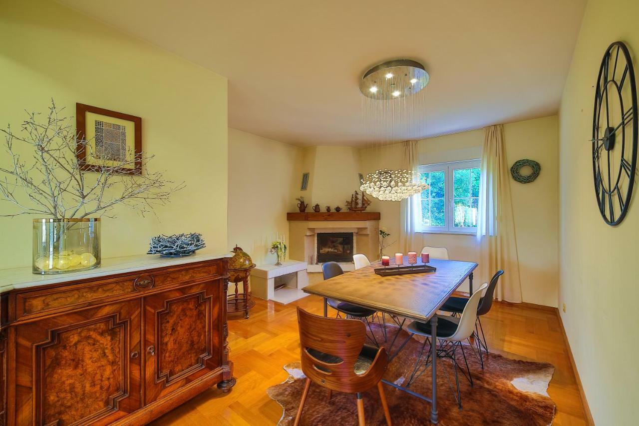 Villa Artea Podstrana Bagian luar foto