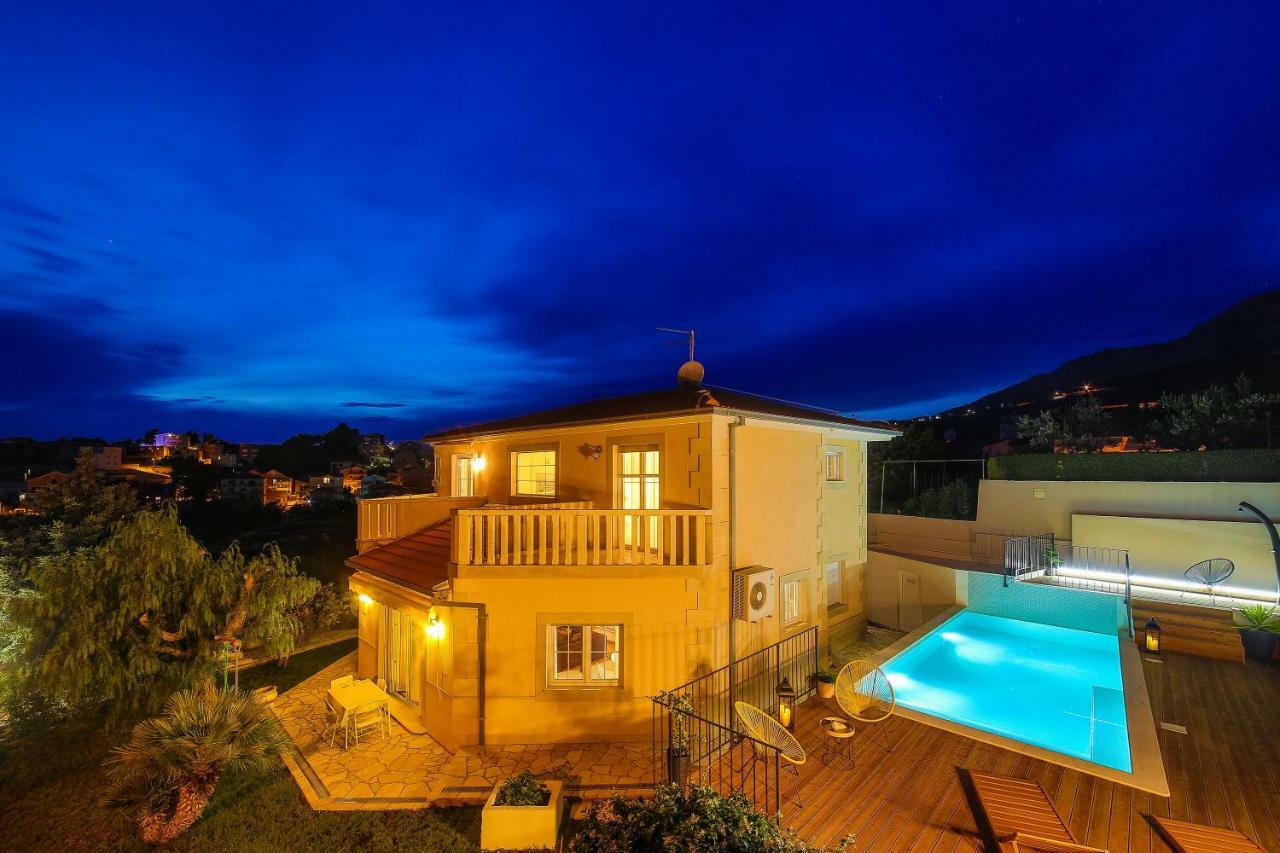 Villa Artea Podstrana Bagian luar foto